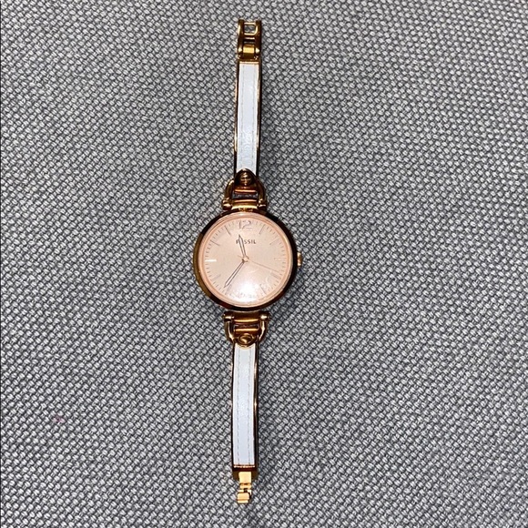 Fossil Georgia White Leather & Rose Gold Watch - Picture 5 of 11